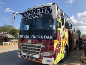 Modern Coast Bus in Kenia